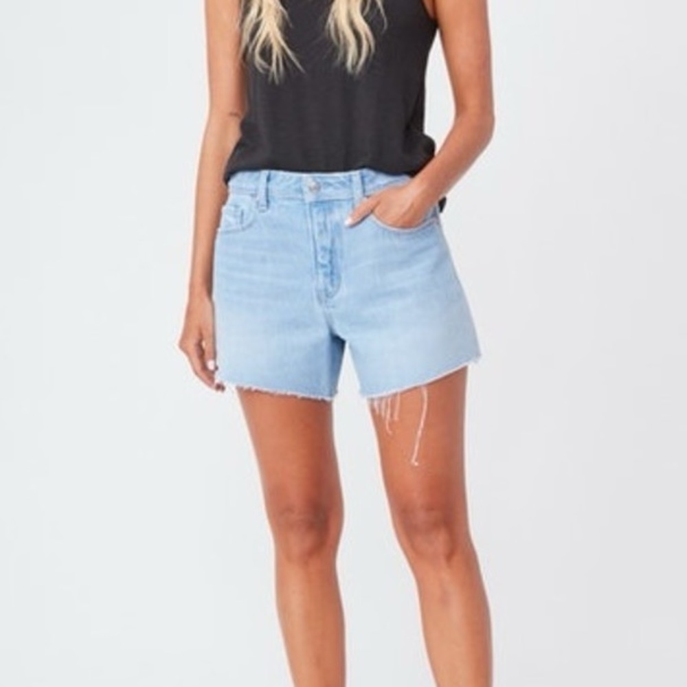 🆕 || PAIGE || Noella Short in Francis Distressed
